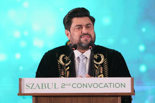 Chancellor Addresses the Convocation