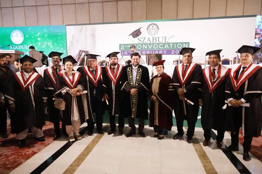 Deans & Faculty with the Chancellor